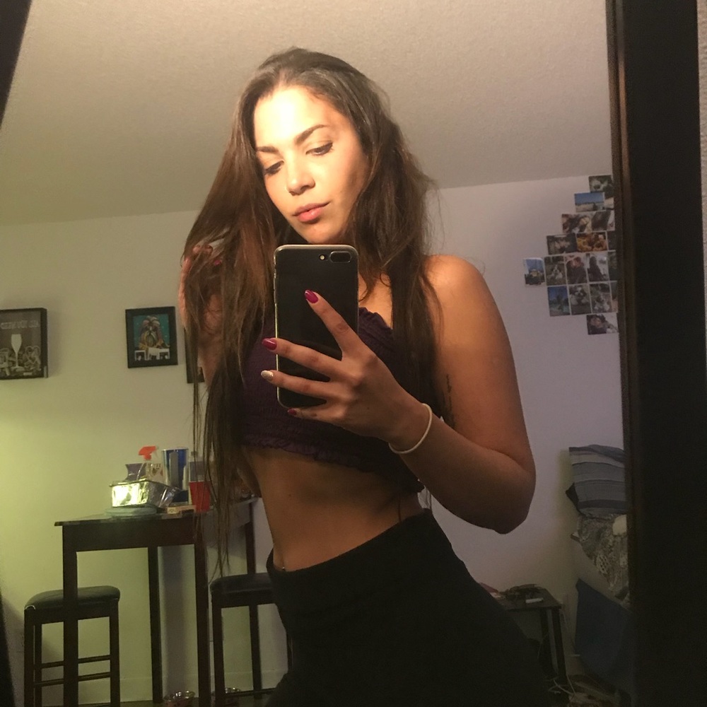 Meet your Posher, Thaissa